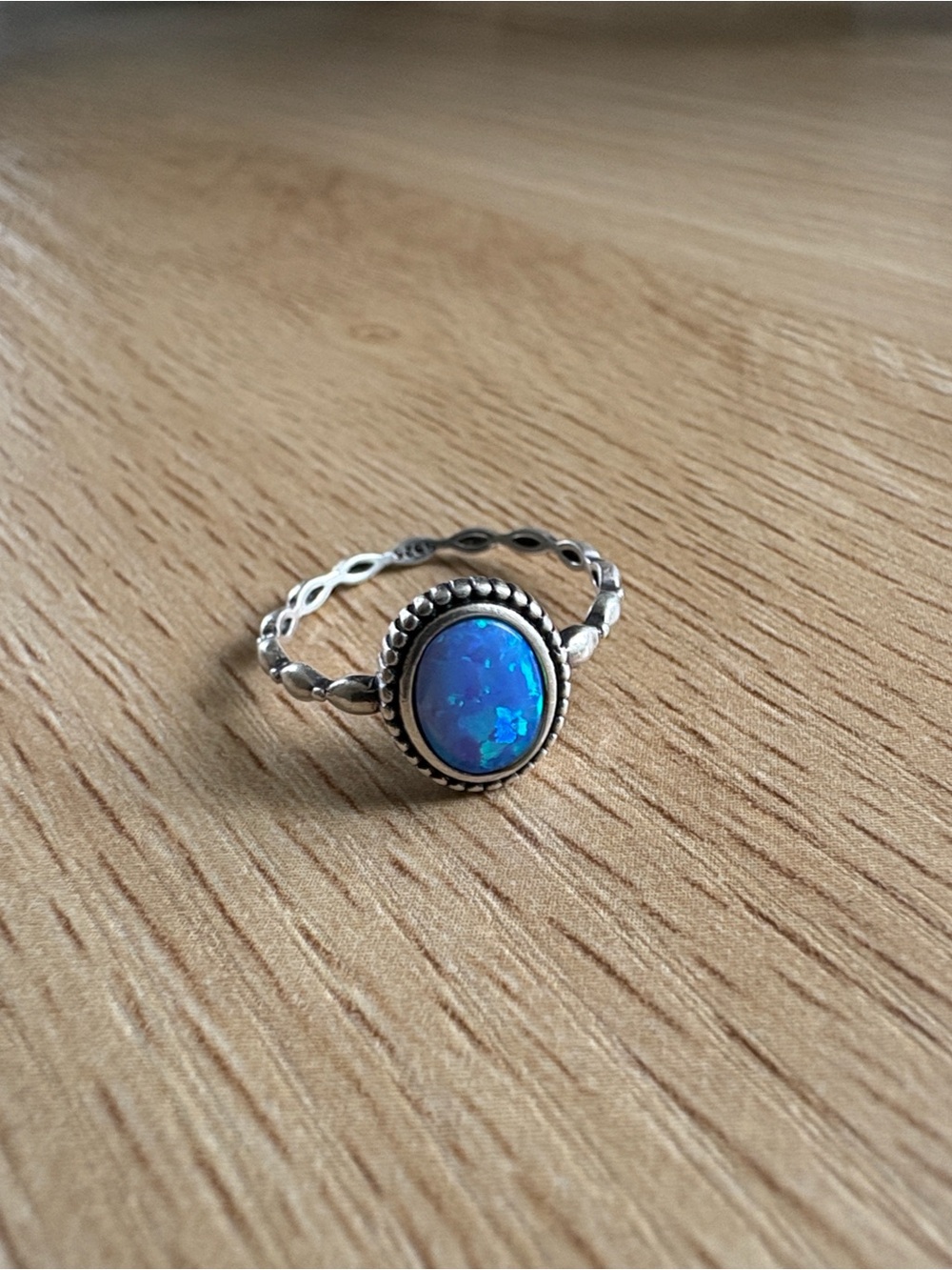 Sac Silver 925 Sterling Silver Blue Simulated Opal Oval Ring - Size 7